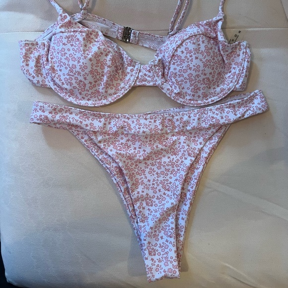 don’t fit never worn - Picture 1 of 2